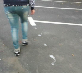 SCHAU MIR AUF MEINEN ARSCH!!